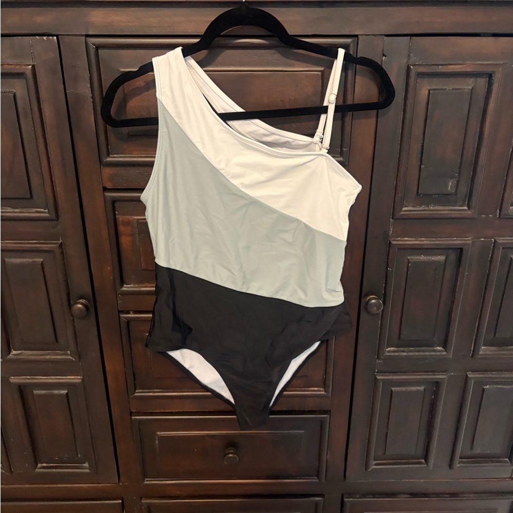 Women’s Black and White One-Shoulder Swimsuit- Size Large